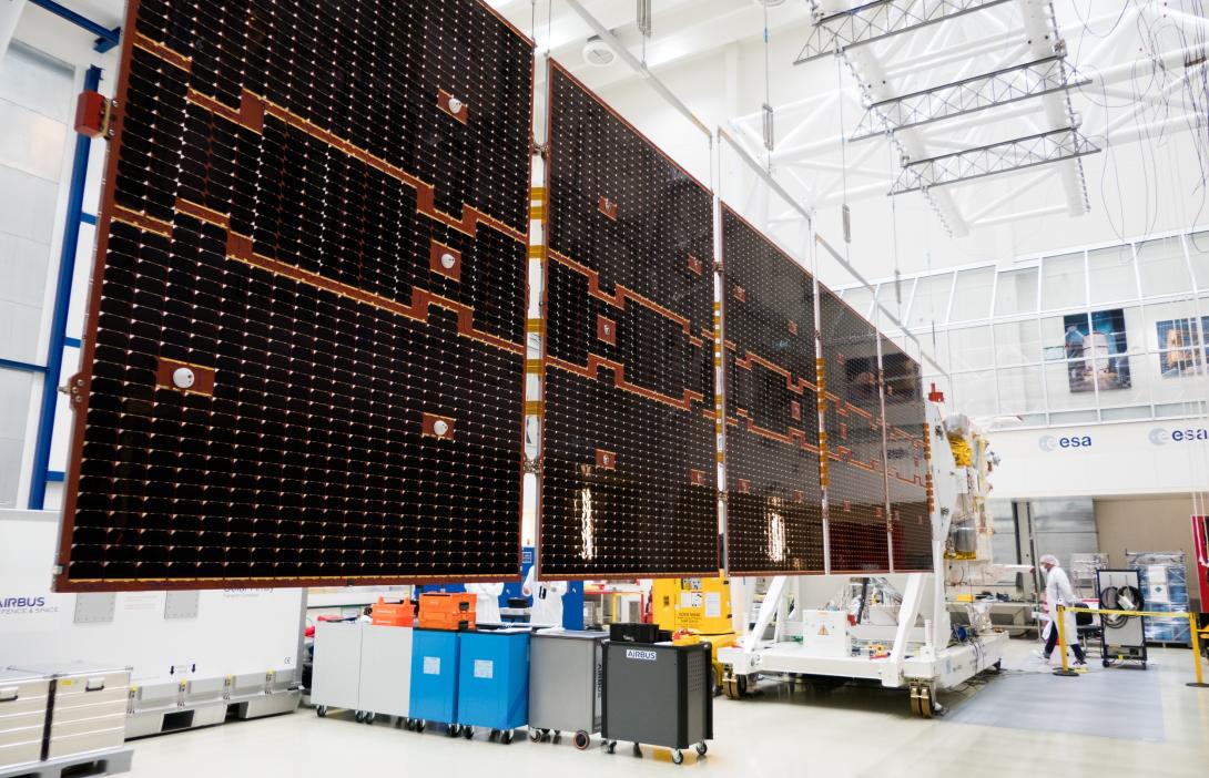 EarthCARE_solar_wing_deployed.jpg EarthCARE_solar_wing_deployed.jpg